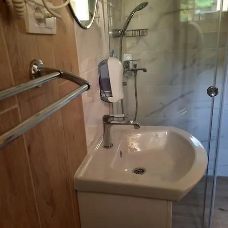 Apartament Fruskogorski Biser Carloviţ