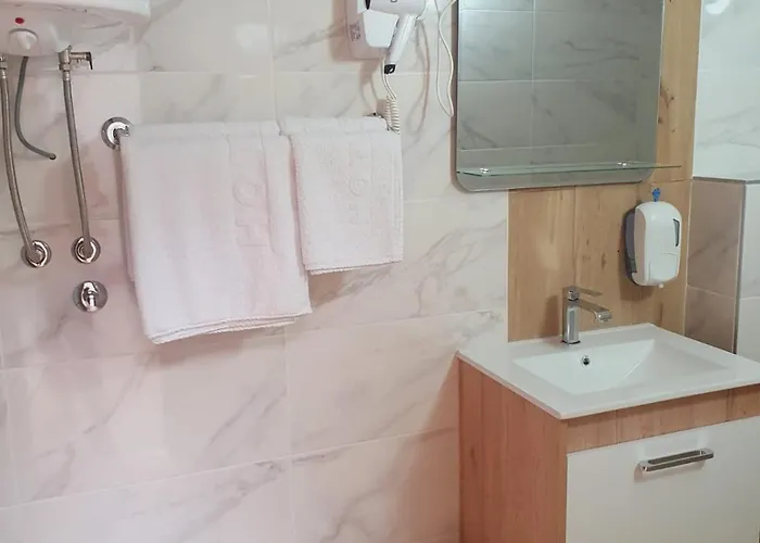 شقة Fruskogorski Biser *