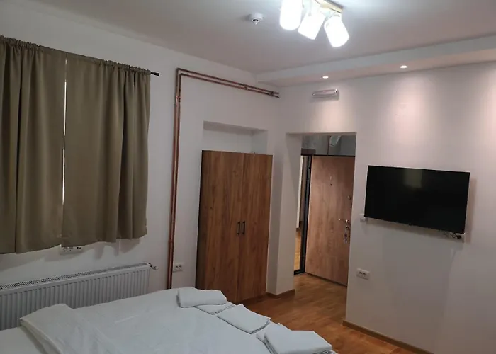 Fruskogorski Biser * سرمسكي كارلوفيتش